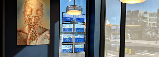Una mirada al interior de la oficina inmobiliaria EIE